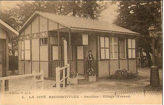 ExpoCitéReconstituéePavillonVillage